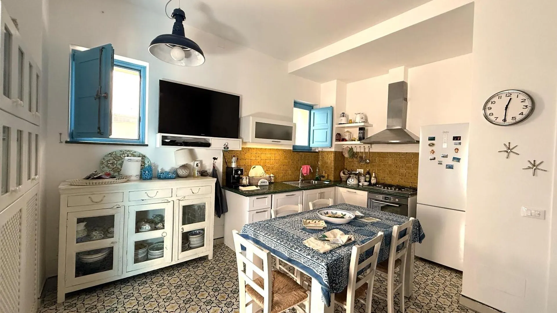 Casa Caraedo Sulla Spiaggia Isola Salina Lingua Itália